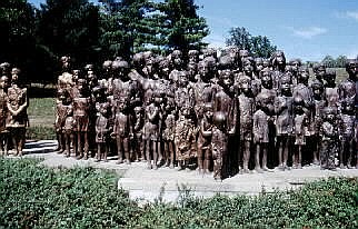 Sculpture of 88 Lidice children.